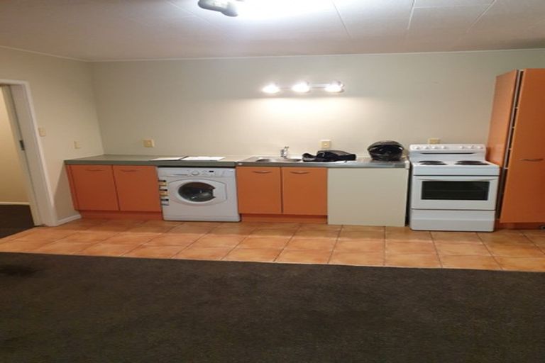 Photo of property in 9/52 Russell Terrace, Berhampore, Wellington, 6023