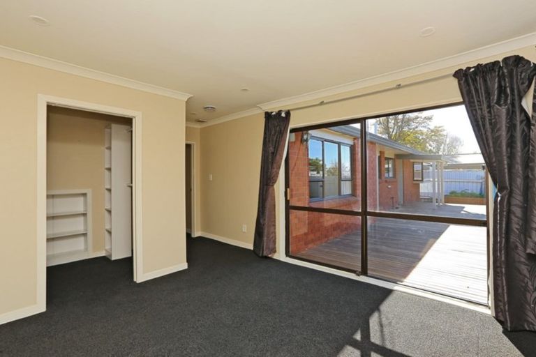Photo of property in 77 Avondale Road, Taradale, Napier, 4112