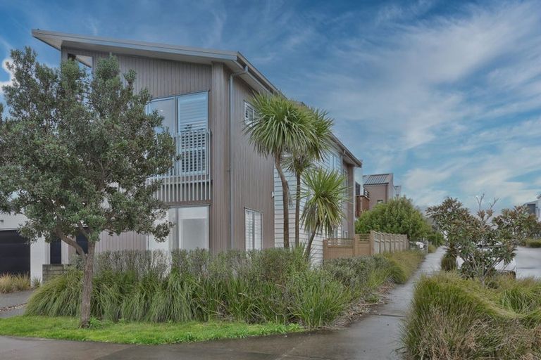 Photo of property in 30 Bomb Point Drive, Hobsonville, Auckland, 0616