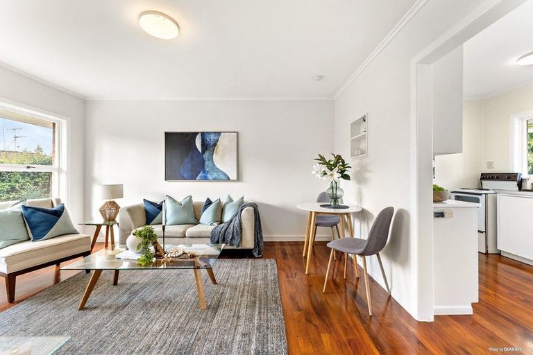 Photo of property in 3/33 Dominion Street, Takapuna, Auckland, 0622