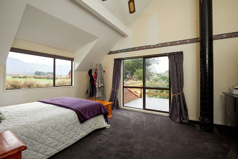 Photo of property in 61 Harnetts Road, Kaikoura Flat, Kaikoura, 7371