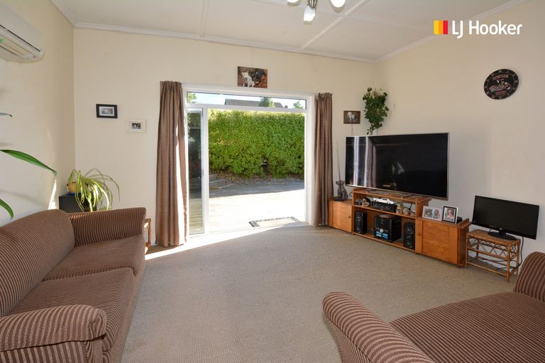 Photo of property in 24 Mount Street, Wakari, Dunedin, 9010