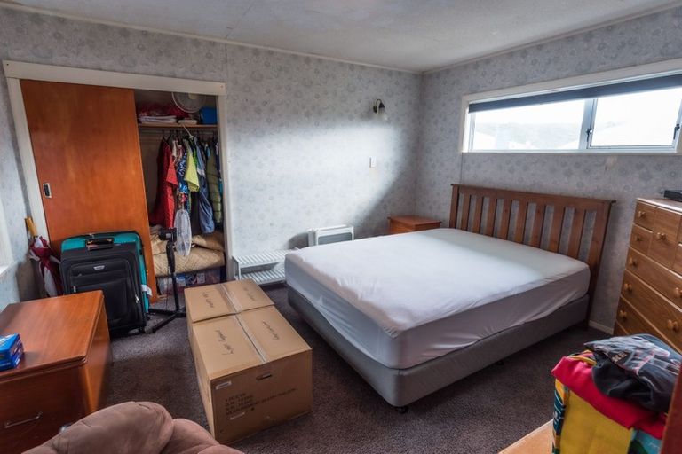 Photo of property in 3 Ruthven Road, Wainuiomata, Lower Hutt, 5014