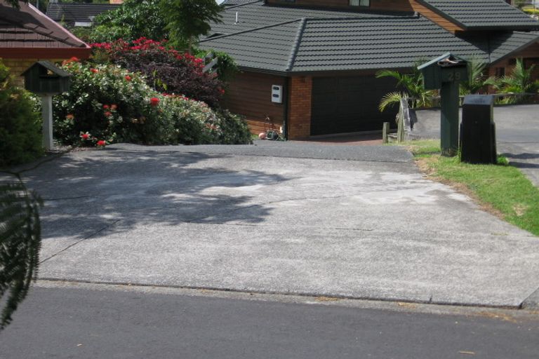 Photo of property in 31 Vermeer Place, West Harbour, Auckland, 0618
