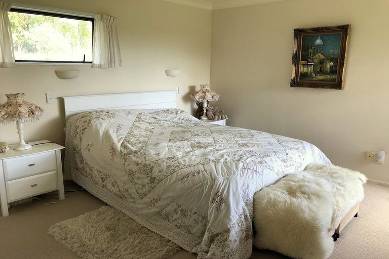 Photo of property in 125b Waimate North Road, Kerikeri, 0293