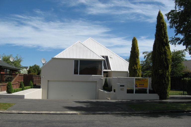 Photo of property in 112 Apsley Drive, Avonhead, Christchurch, 8042