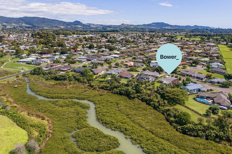 Photo of property in 2 Bransley Grove, Katikati, 3129