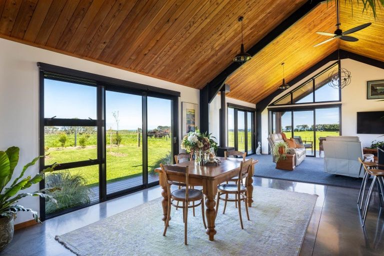 Photo of property in 31 Kaihihi Road, Okato, New Plymouth, 4381