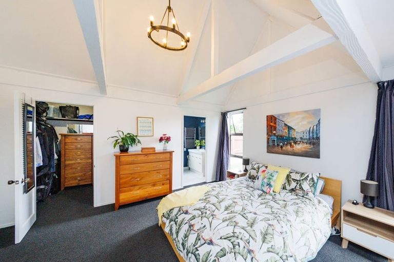 Photo of property in 9 Truscott Grove, Awapuni, Palmerston North, 4412