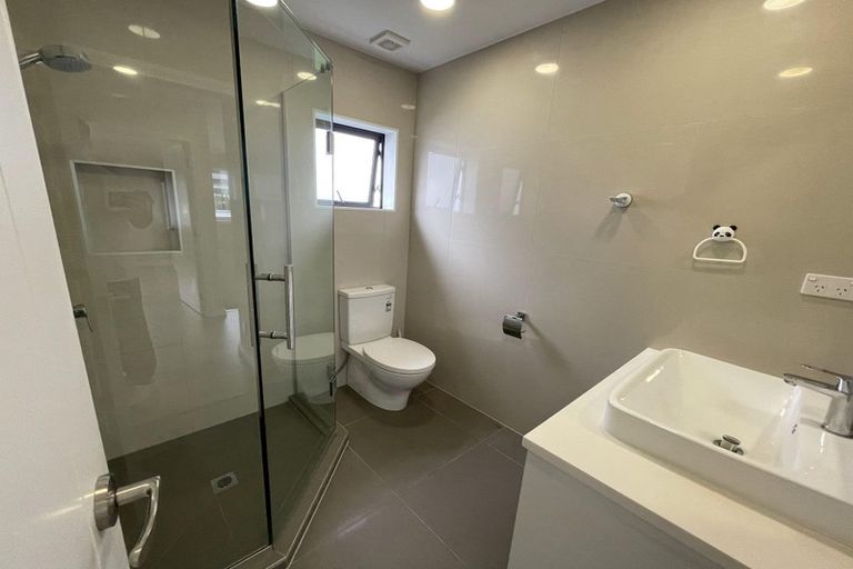 Photo of property in 229 Wainui Road, Silverdale, 0932