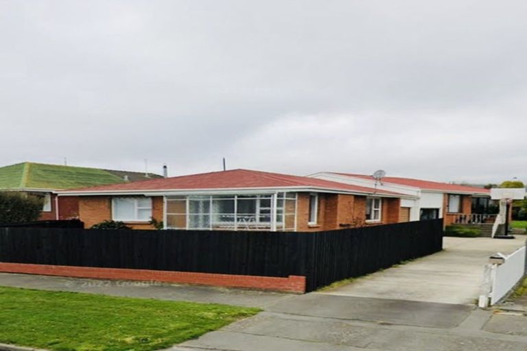 Photo of property in 90 Roberta Drive, Somerfield, Christchurch, 8024