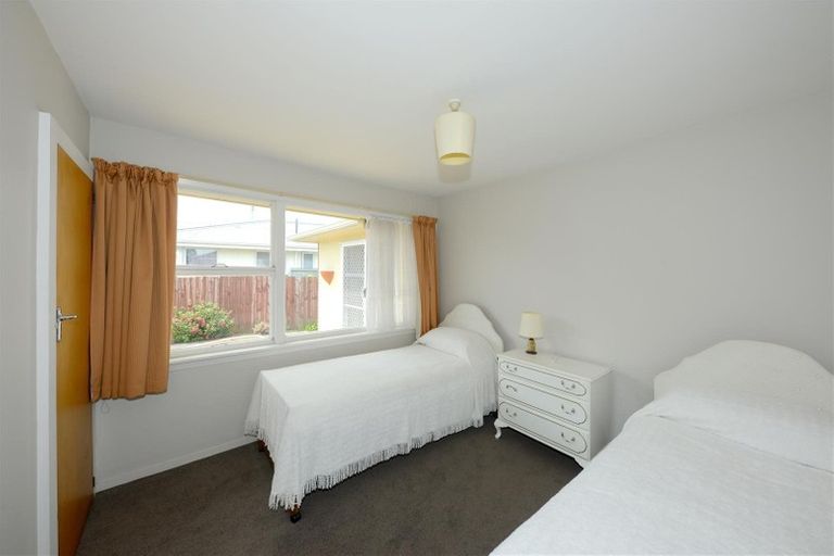 Photo of property in 797 Main North Road, Belfast, Christchurch, 8051