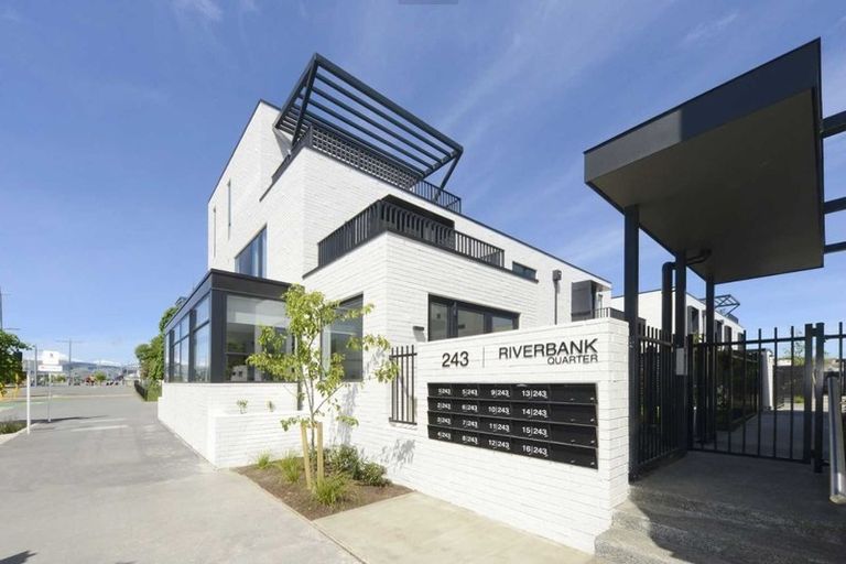 Photo of property in 11/243 Cambridge Terrace, Christchurch Central, Christchurch, 8013