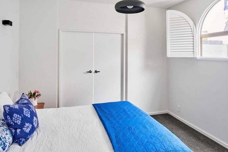 Photo of property in 407 Muritai Road, Eastbourne, Lower Hutt, 5013