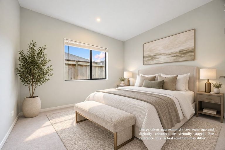 Photo of property in 15 Ropere Street, Kumeu, 0810