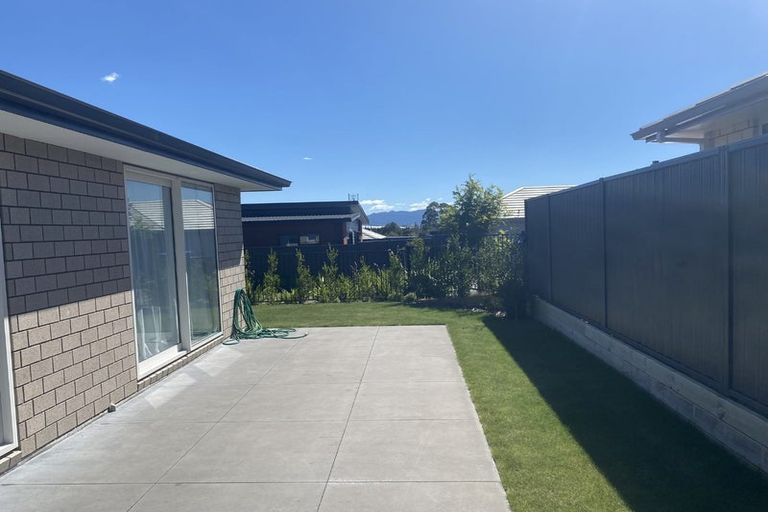 Photo of property in 98 Sentinel Avenue, Omokoroa, 3114