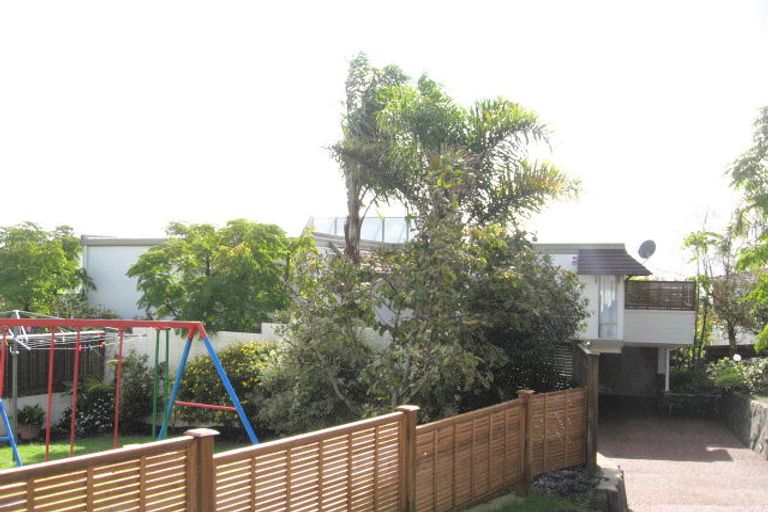 Photo of property in 23 Paisley Street, Mellons Bay, Auckland, 2014