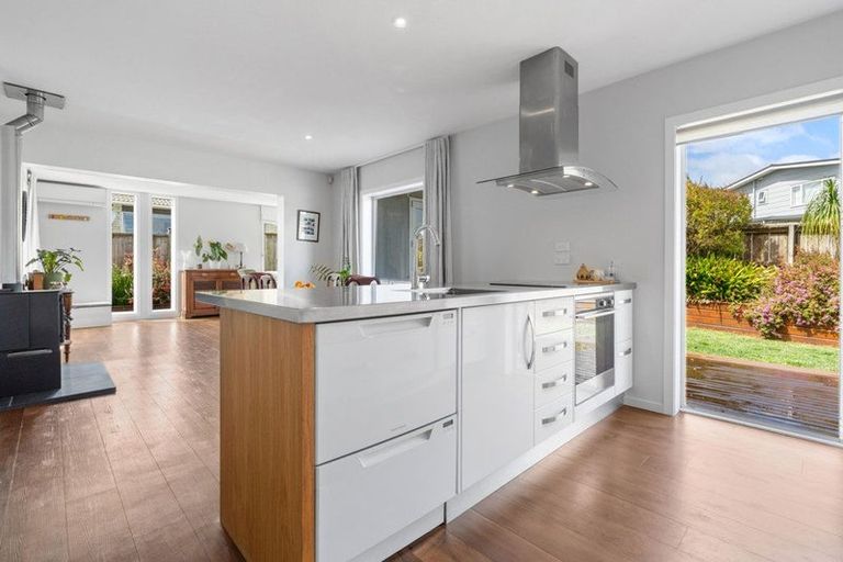 Photo of property in 64b Muir Avenue, Mangere Bridge, Auckland, 2022