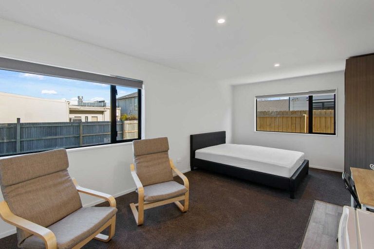 Photo of property in 7a Mathesons Road, Phillipstown, Christchurch, 8011