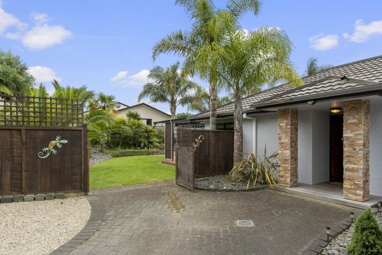 Photo of property in 21 Hawk Place, Welcome Bay, Tauranga, 3112