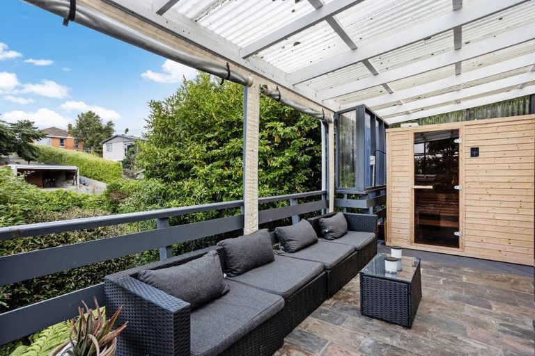 Photo of property in 19 Napier Street, Belleknowes, Dunedin, 9011