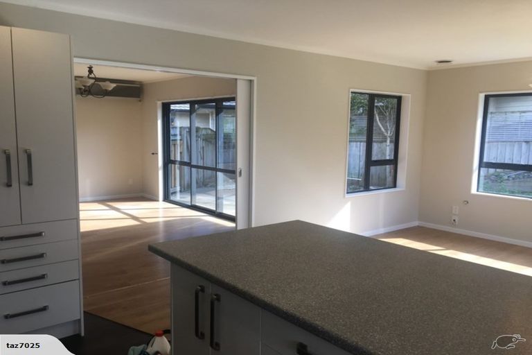 Photo of property in 9 Jeannie Way, Waikanae Beach, Waikanae, 5036