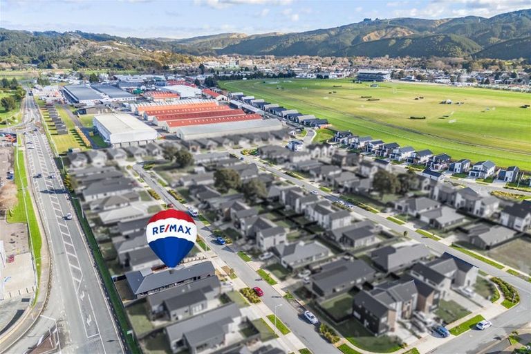 Photo of property in 17 Cynisca Crescent, Wallaceville, Upper Hutt, 5018