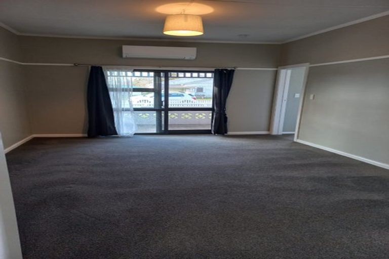 Photo of property in 74 Portal Street, Durie Hill, Whanganui, 4500
