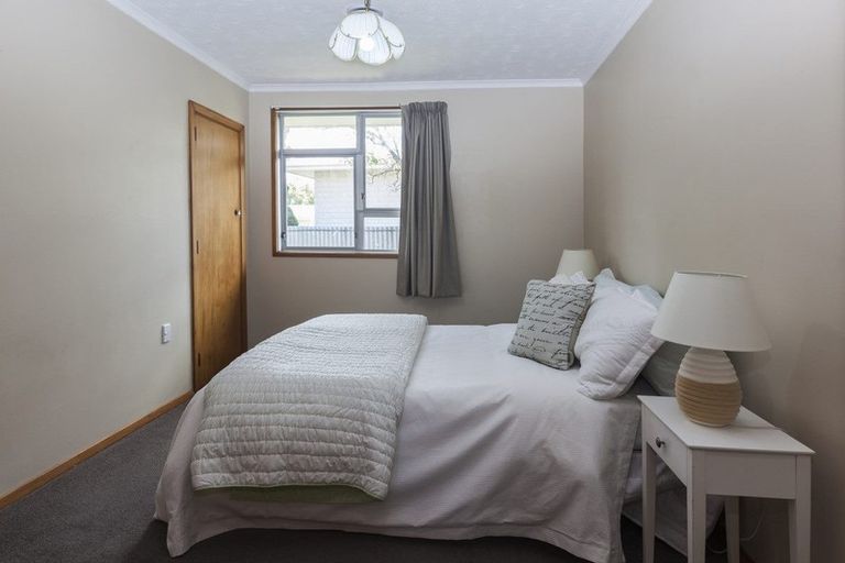 Photo of property in 41 Denise Crescent, Hornby, Christchurch, 8042