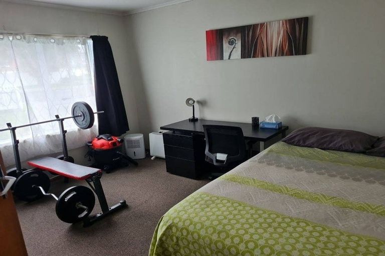 Photo of property in 1/81 Christmas Road, Manurewa, Auckland, 2102