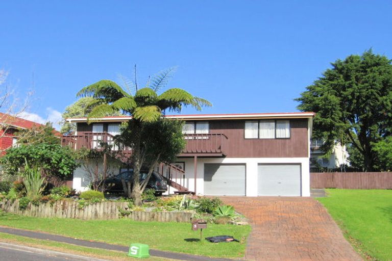 Photo of property in 5 Courant Place, Clover Park, Auckland, 2019