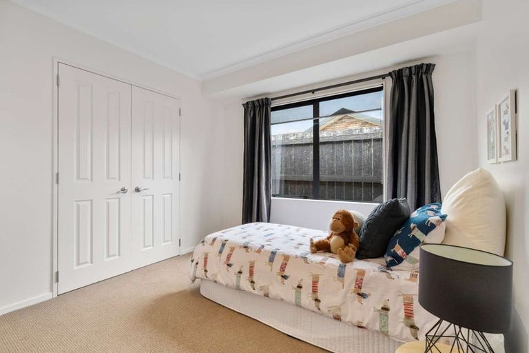 Photo of property in 7 Wroxton Place, Waiuku, 2123