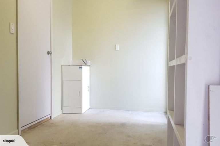 Photo of property in 20a Corunna Road, Milford, Auckland, 0620