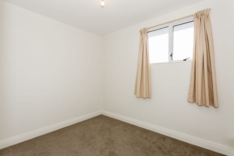 Photo of property in 28 Meadow Street, Papanui, Christchurch, 8052