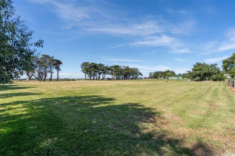 Photo of property in 17 Marama Avenue North, Otatara, Invercargill, 9879