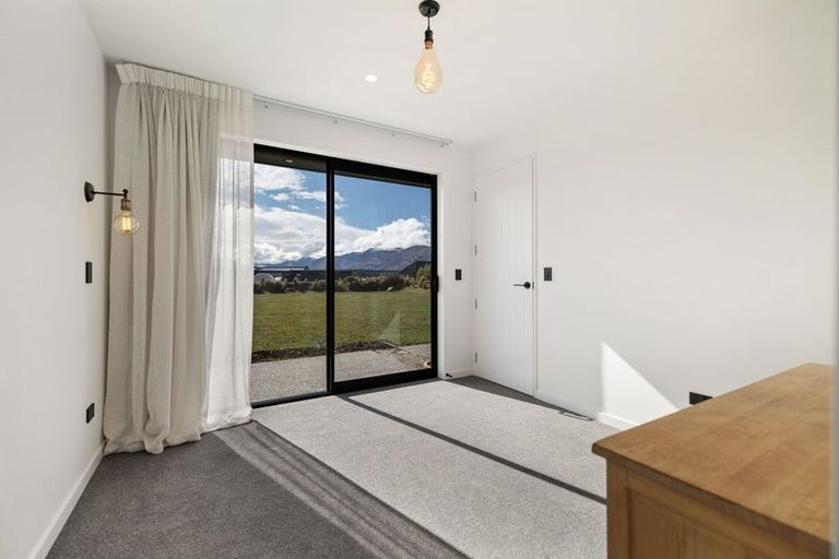 Photo of property in 11 Jackson Rise, Luggate, Cromwell, 9383