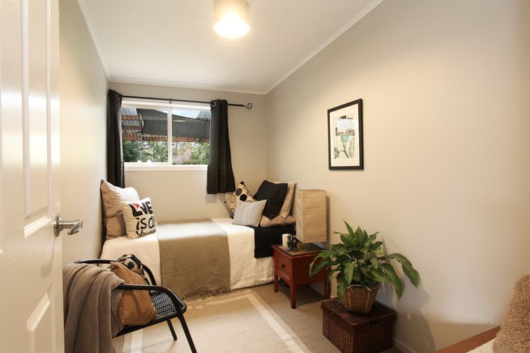 Photo of property in 1343 Te Hutewai Road, Raglan, 3296