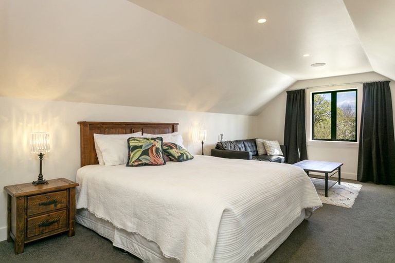 Photo of property in 1 Flaxen Way, Kinloch, Taupo, 3377