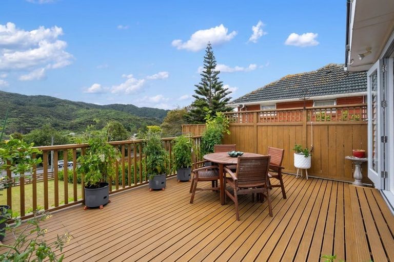Photo of property in 75 Coast Road, Wainuiomata, Lower Hutt, 5014