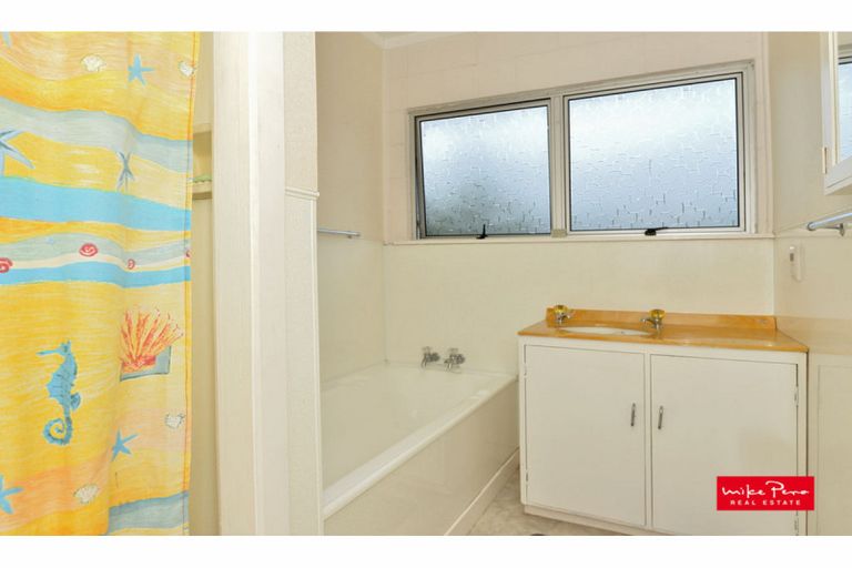 Photo of property in 2/81 Old Onerahi Road, Onerahi, Whangarei, 0110