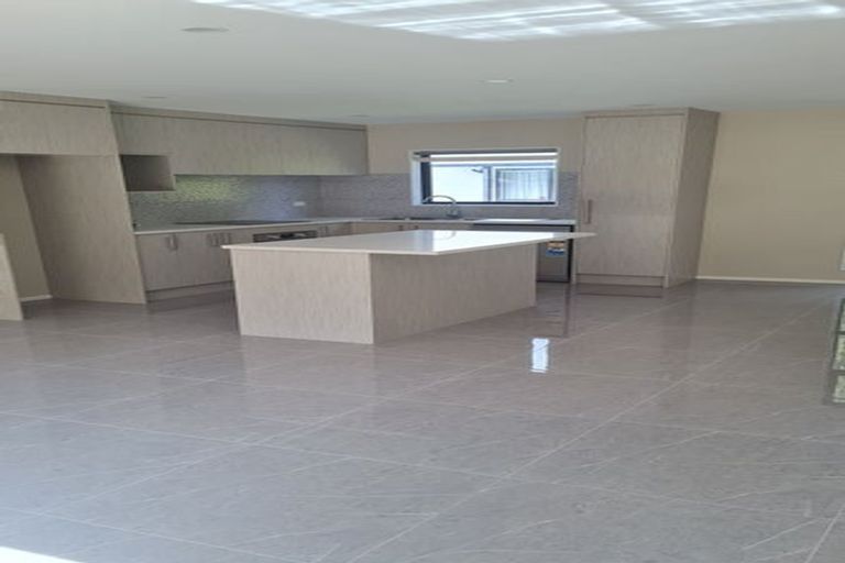 Photo of property in 23 Matama Road, Glen Eden, Auckland, 0602