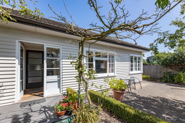 Photo of property in 2/115 Jerrold Street North, Addington, Christchurch, 8024