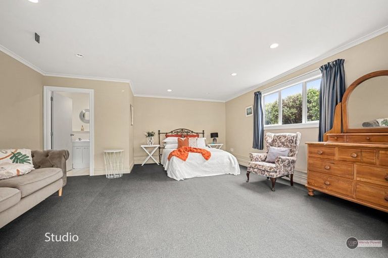 Photo of property in The Glebe, 1 Fry Street, Boulcott, Lower Hutt, 5010