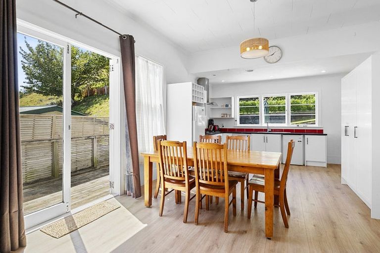 Photo of property in 73 Oranga Street, Westown, New Plymouth, 4310