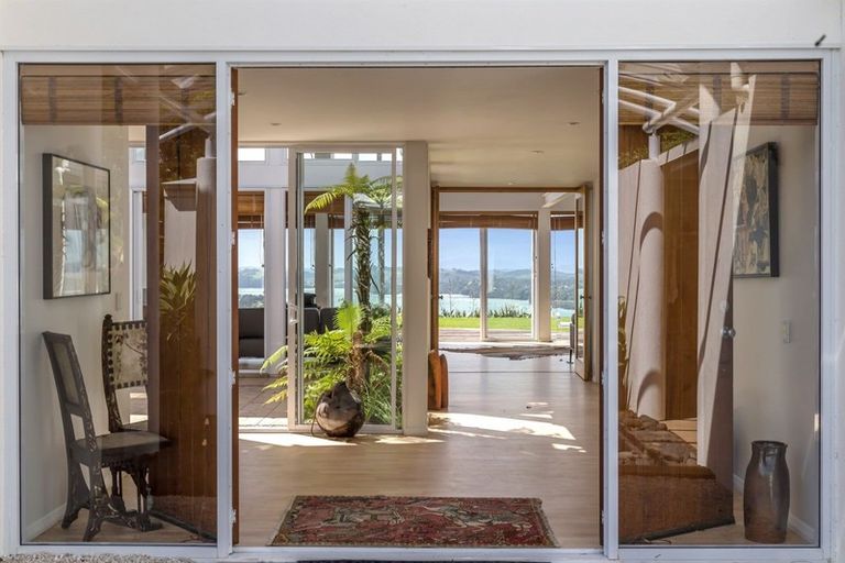 Photo of property in 479 Mahurangi West Road, Mahurangi West, Warkworth, 0983