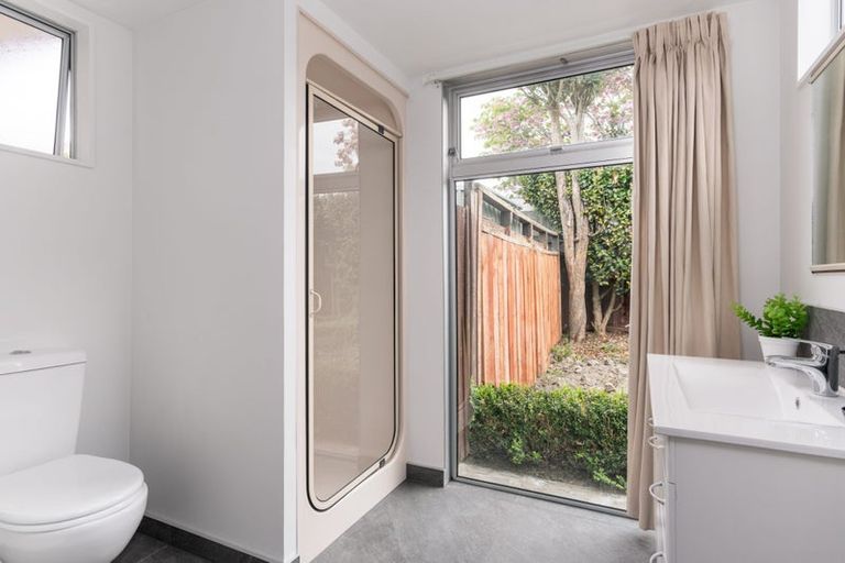 Photo of property in 2/17 Tudor Avenue, Ilam, Christchurch, 8041