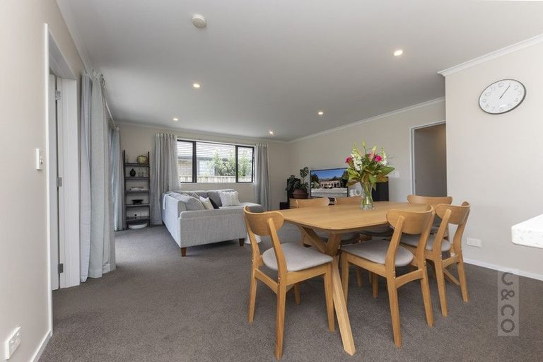 Photo of property in 12 Turpin Road, Riverhead, 0820