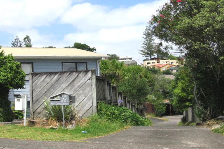 Photo of property in 28 Gatman Street, Birkdale, Auckland, 0626
