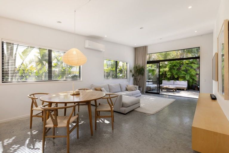 Photo of property in 10a Ngarimu Place, Mount Maunganui, 3116