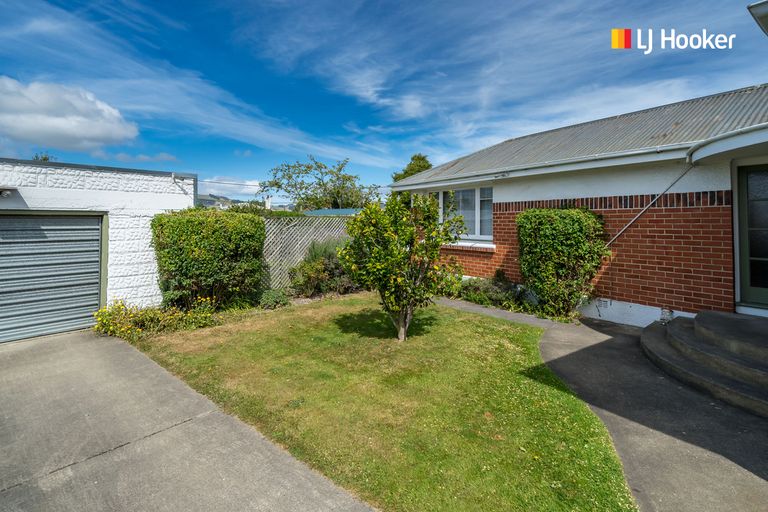 Photo of property in 27 Tay Street, Mosgiel, 9024
